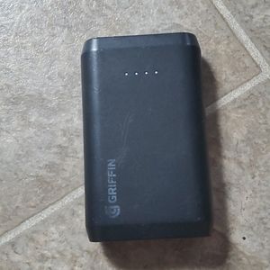 Griffin portable charger
